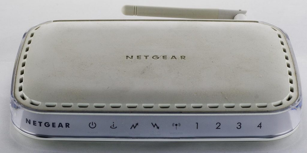 Inside the Netgear Wireless Cable Modem Gateway CG814WG v2 « insideGadgets