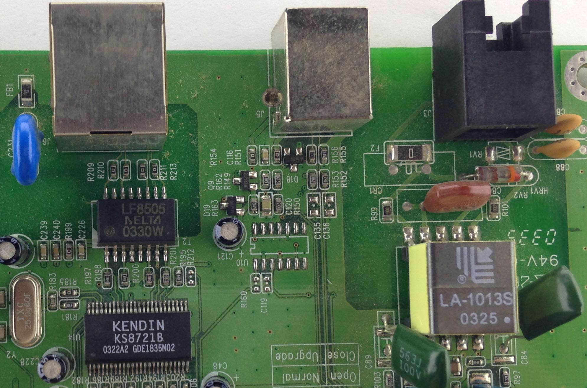 Inside the Netcomm NB1300 Rev2 ADSL Ethernet Modem (Dated 2003 ...